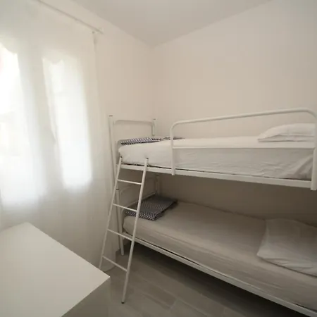 Manu 02 Apartman Rosolina Mare