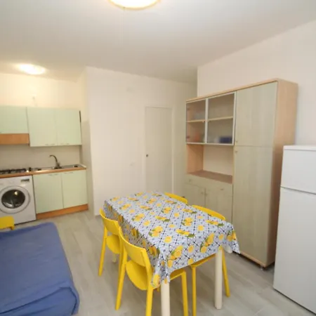 Apartman Manu 02